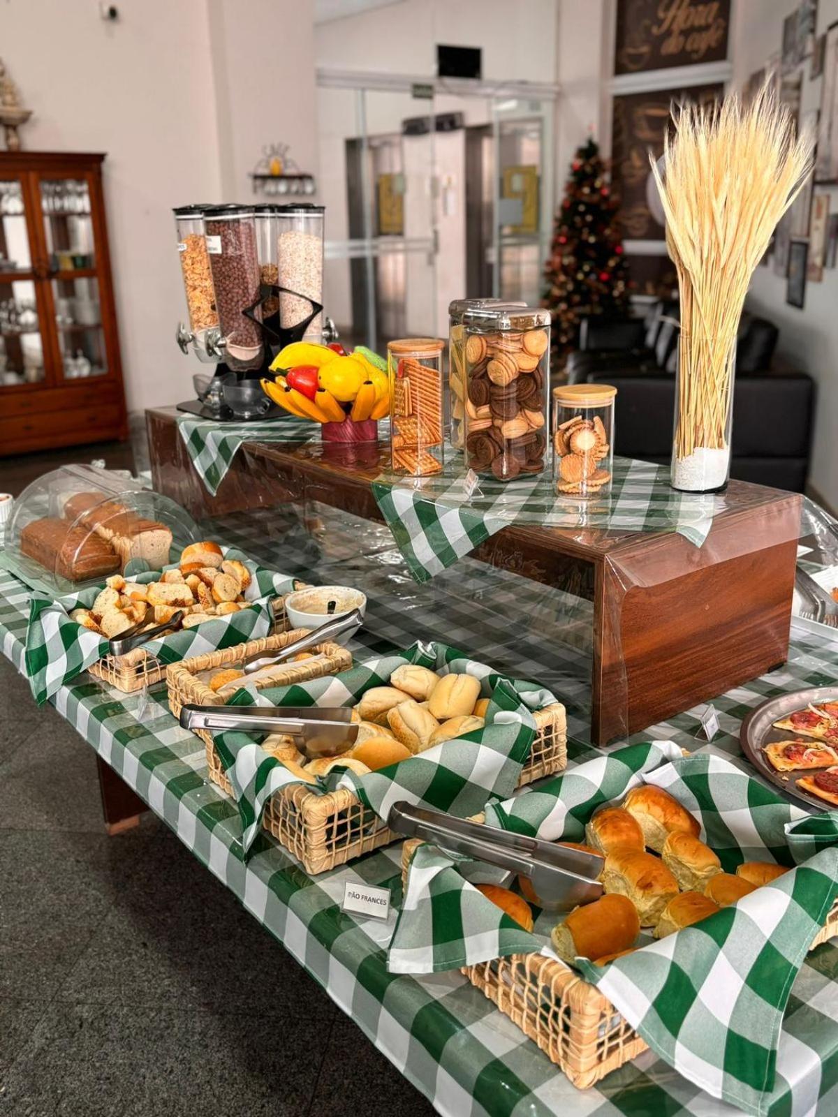 Saint James Palace Hotel Lencois Paulista Ngoại thất bức ảnh